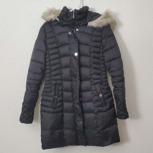 Betsey Johnson Puffer Coat - Picture 2 of 7